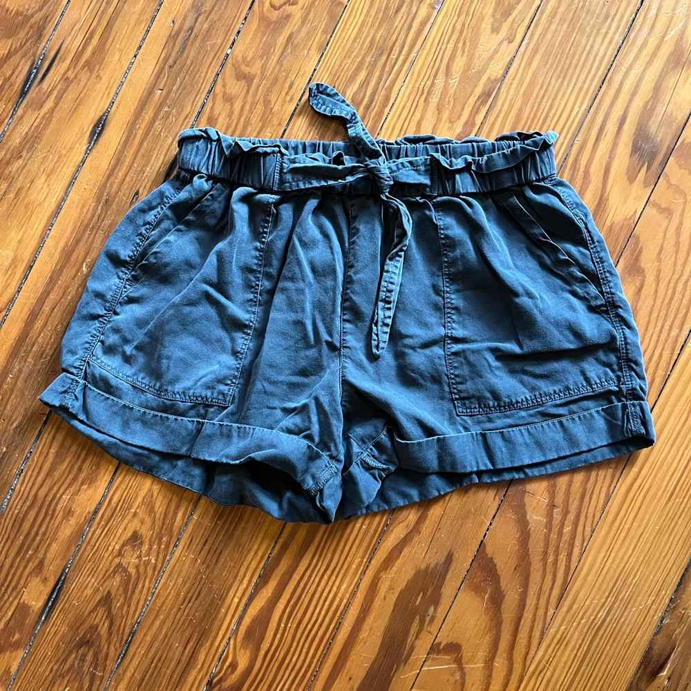 Aerie Paperbag Size Medium Shorts